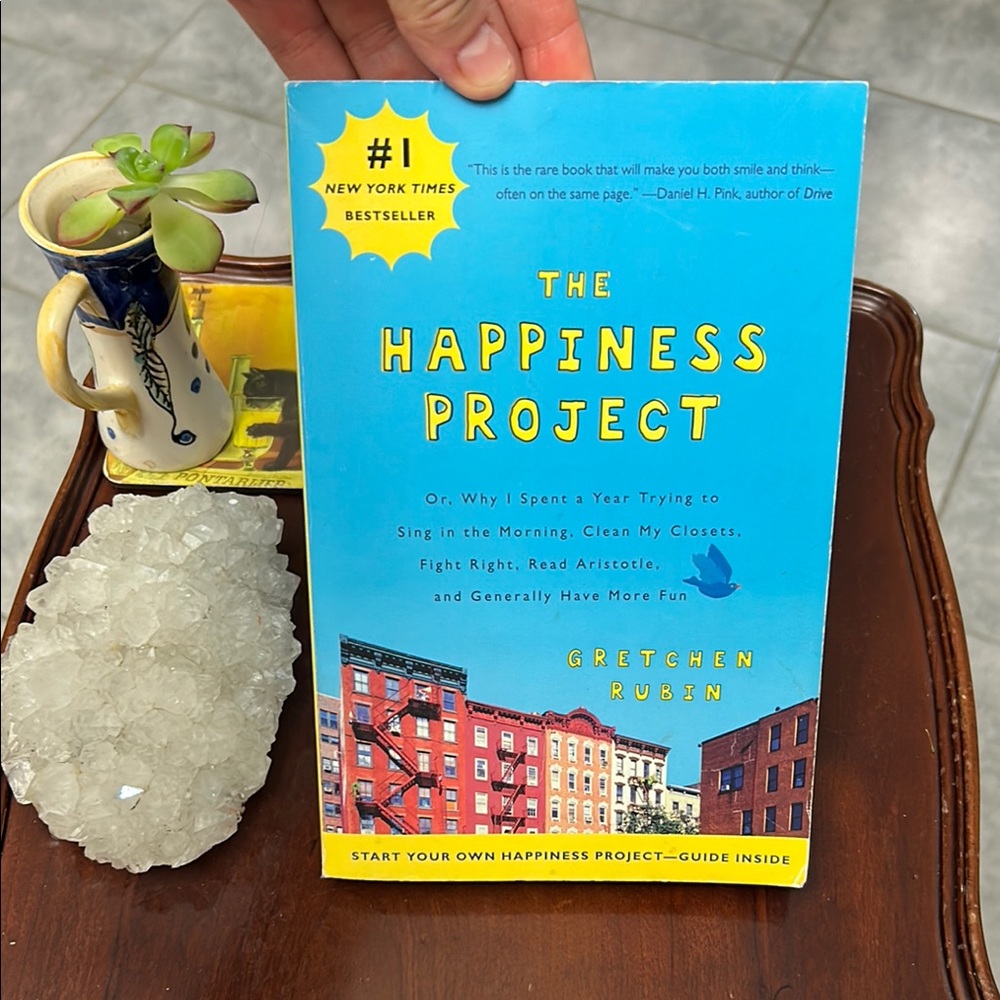 The Happiness Project Book by Gretchen Rubin - Blue Cover